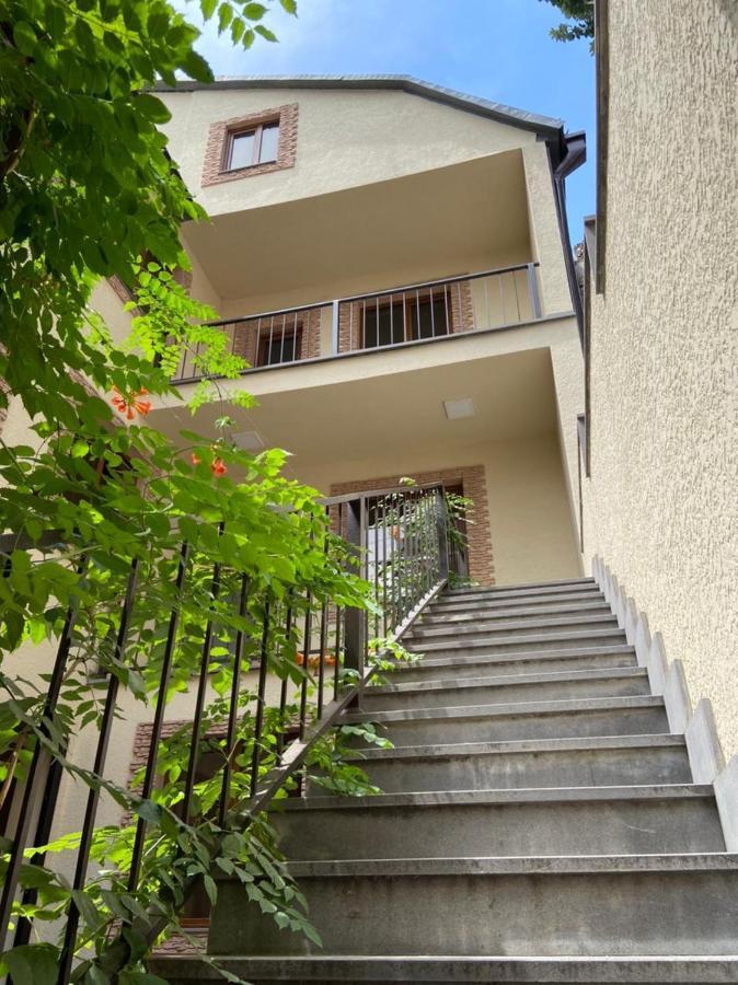 Your Home Erivan Exterior foto